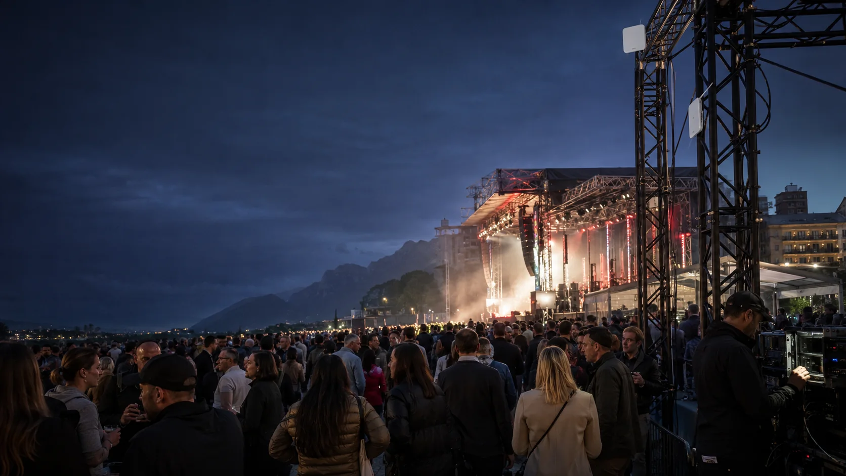 Grossveranstaltung mit installierten Access Points und betreuter Event-Infrastruktur